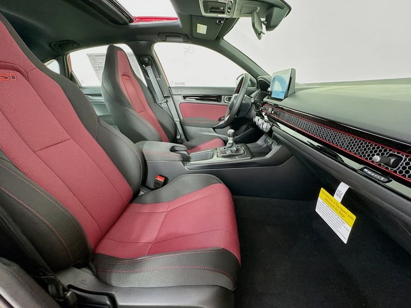 2026 Honda Civic Si - Image 37