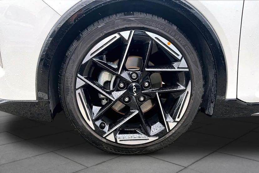 2025 Kia K4 - Image 11