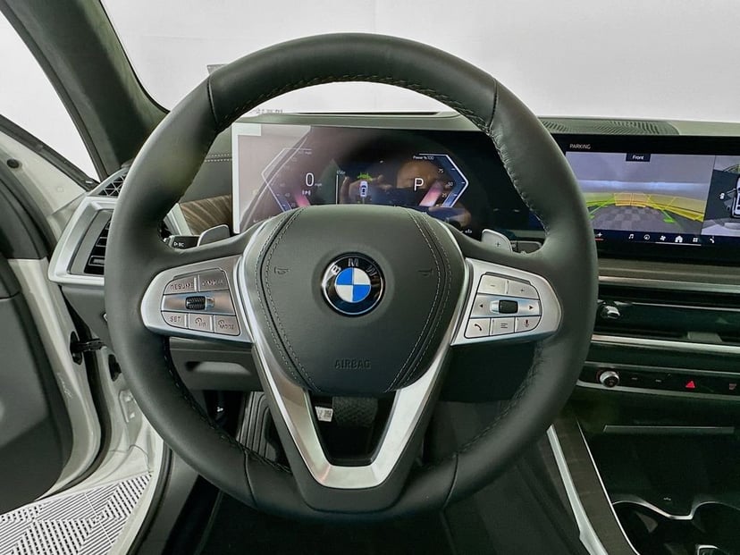 2026 BMW X7 - Image 10
