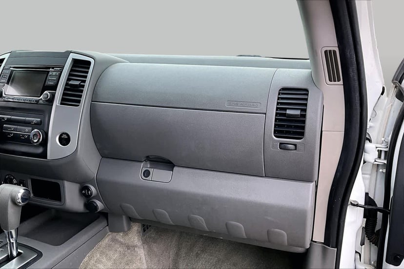 2017 Nissan Frontier - Image 19