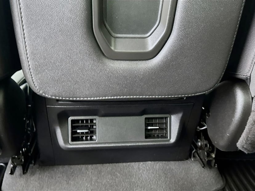 2023 Chevrolet Silverado 1500 - Image 30