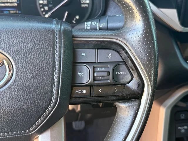 2022 Toyota Tundra - Image 16