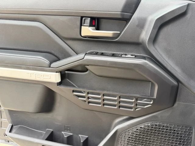2024 Toyota Tacoma - Image 24