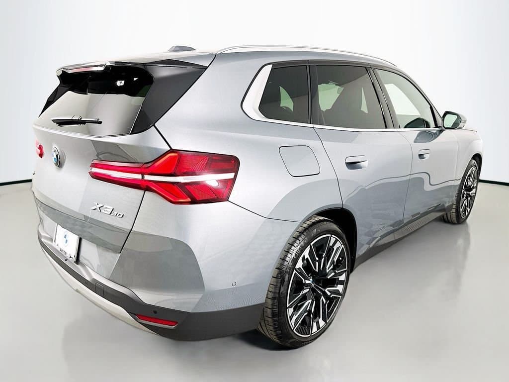 2025 BMW X3 - Image 5