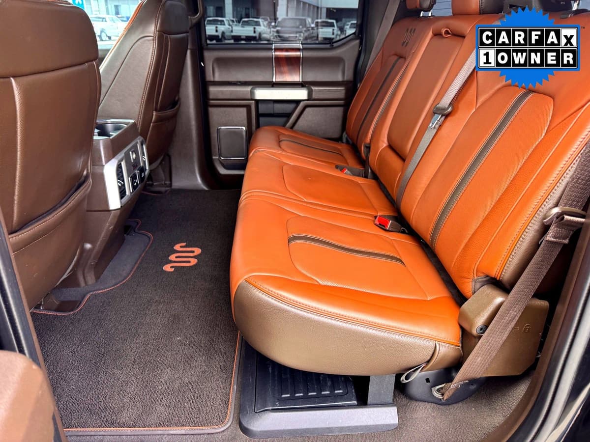 2021 Ford Super Duty F-450 DRW - Image 18