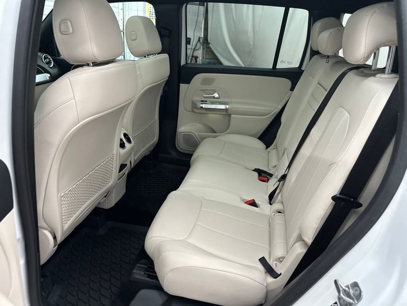 2026 Mercedes-Benz GLB - Image 19