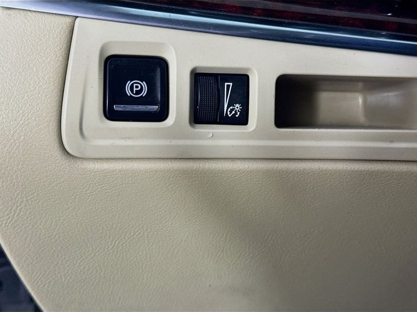 2018 Cadillac XT5 - Image 12