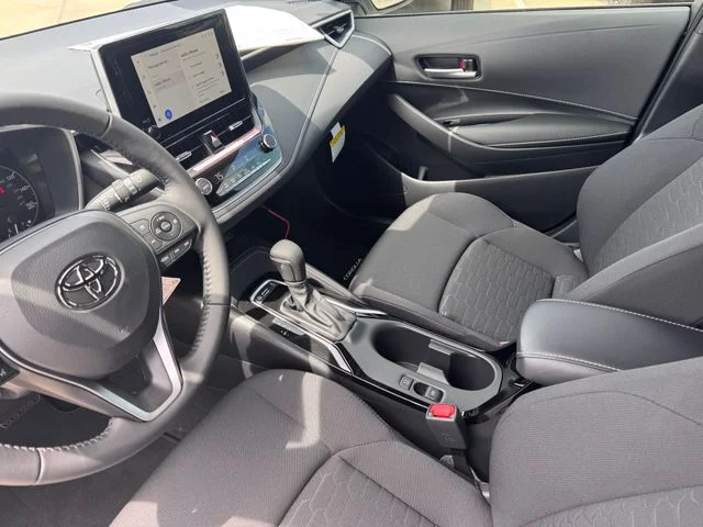 2026 Toyota Corolla Hatchback - Image 9