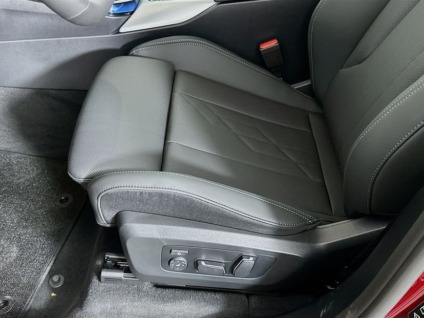 2025 BMW X3 - Image 21