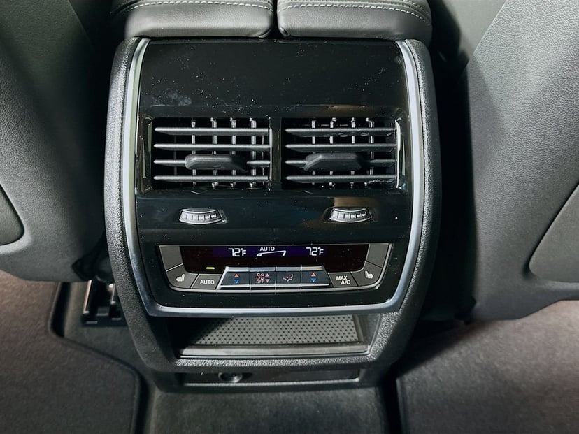 2026 BMW X5 - Image 18