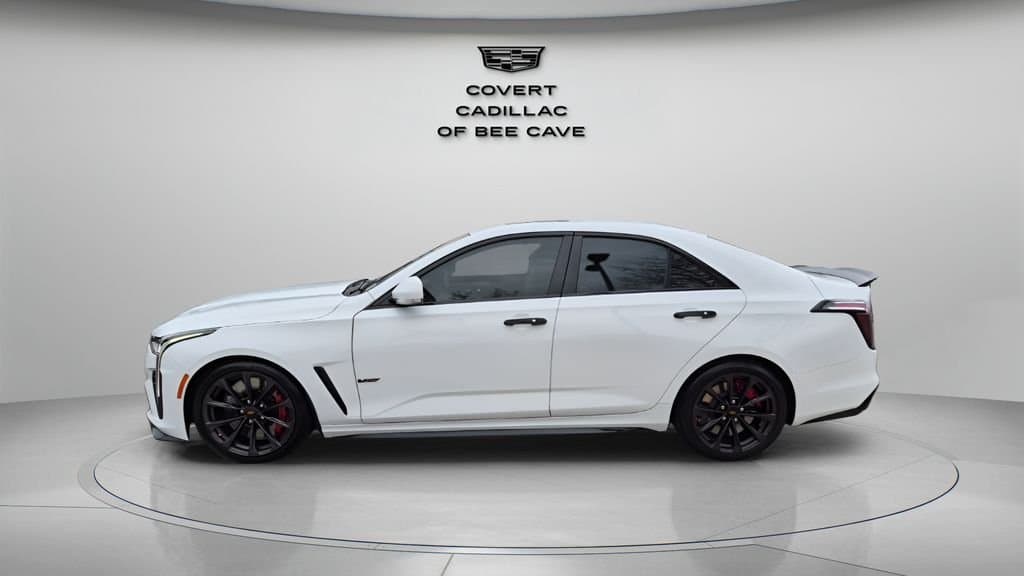 2023 Cadillac CT4 - Image 5