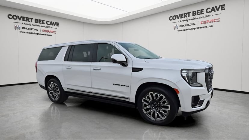 2023 GMC Yukon XL - Image 1