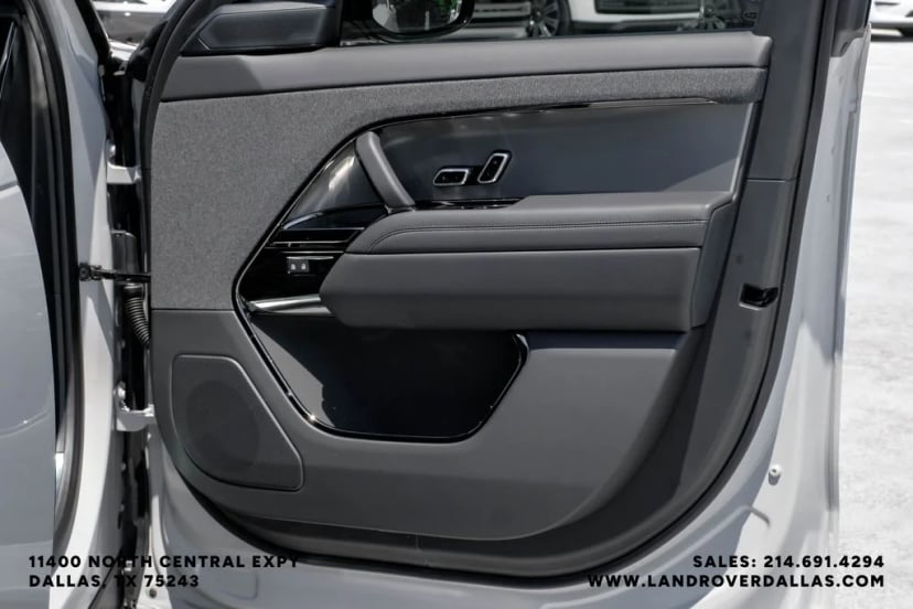 2026 Land Rover Range Rover Sport - Image 44