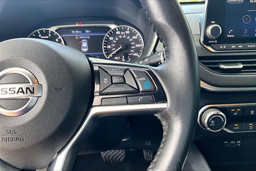 2022 Nissan Altima - Image 25