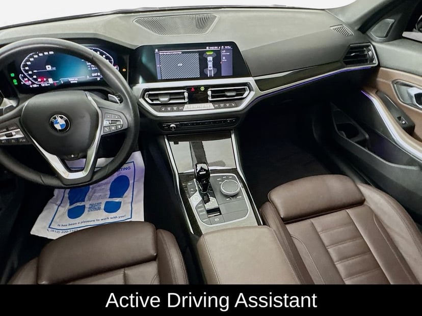 2022 BMW 3 Series - Image 29
