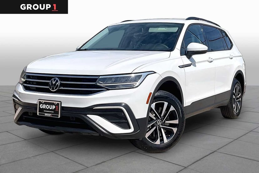 2022 Volkswagen Tiguan - Image 1