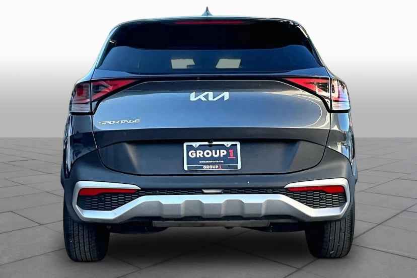 2023 Kia Sportage - Image 5