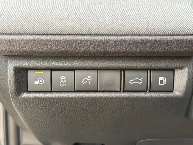 2026 Toyota Camry - Image 23