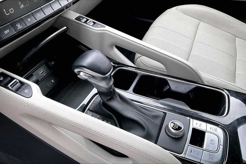 2020 Kia Telluride - Image 17