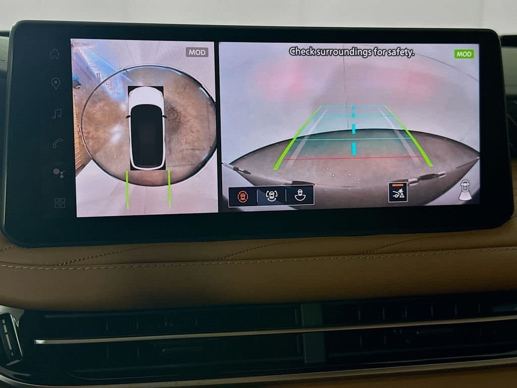 2026 INFINITI QX60 - Image 17