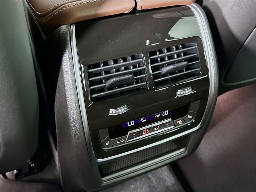 2026 BMW X5 - Image 18