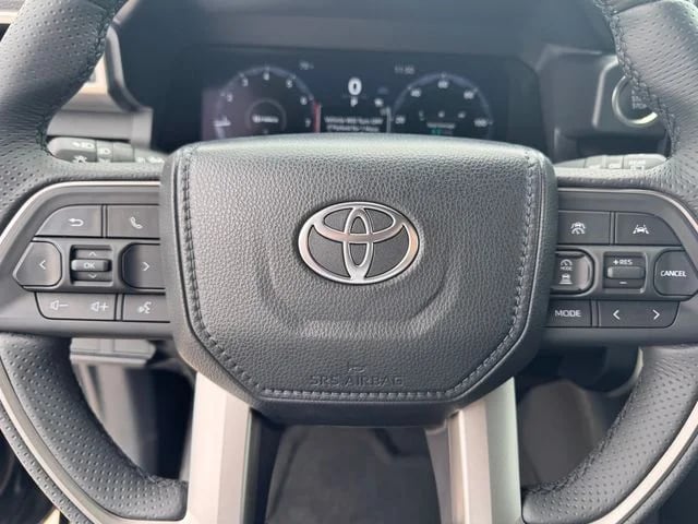 2026 Toyota 4Runner - Image 12