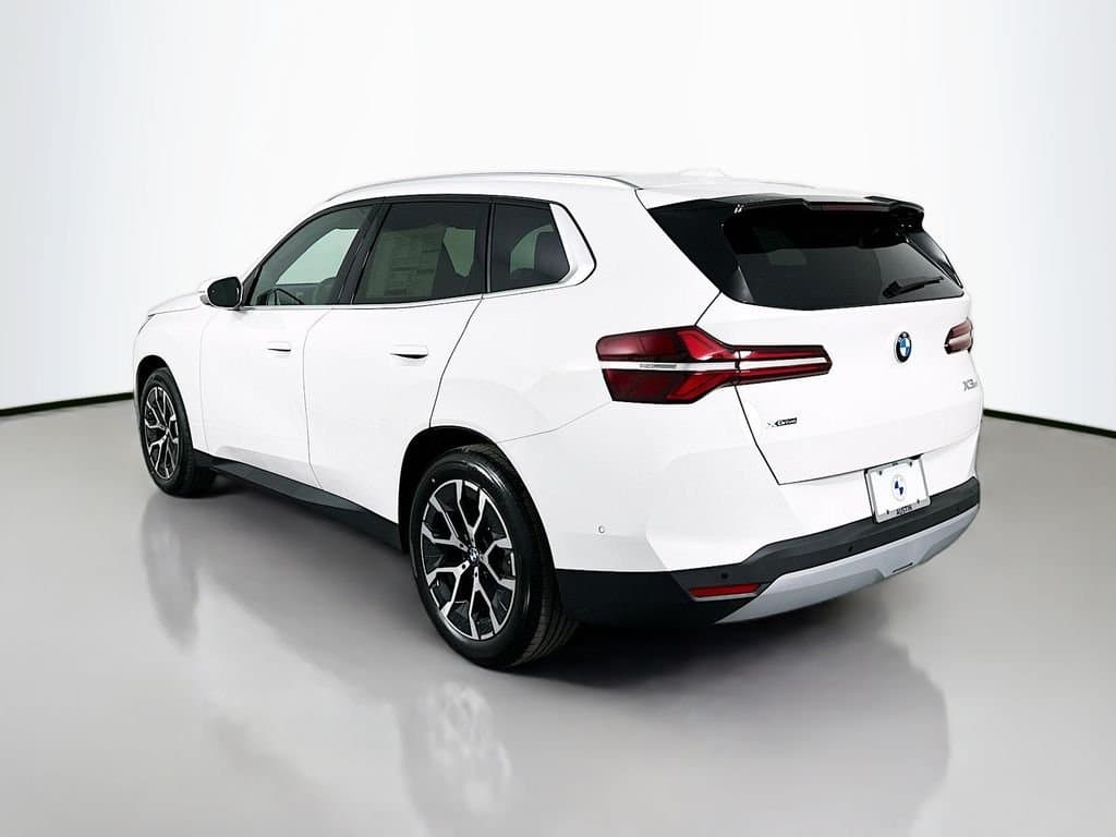 2026 BMW X3 - Image 7