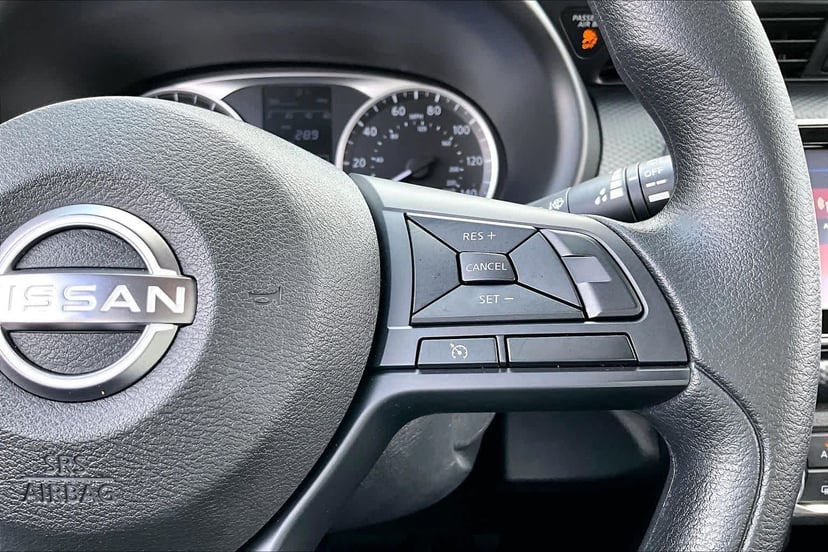 2023 Nissan Kicks - Image 25