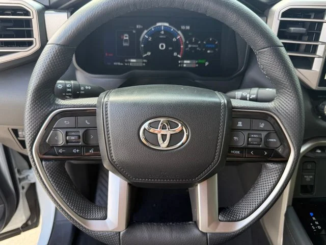 2024 Toyota Tundra Hybrid - Image 17