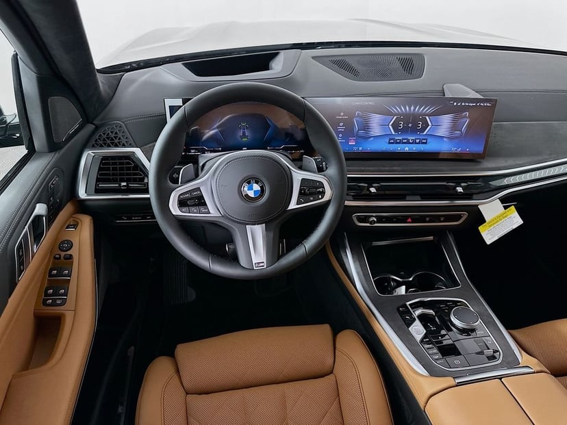 2026 BMW X7 - Image 19