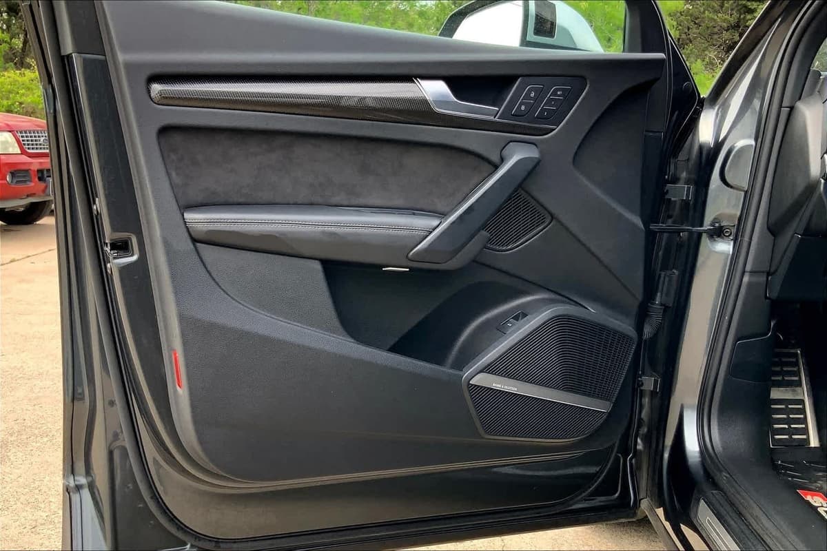 2018 Audi SQ5 - Image 21