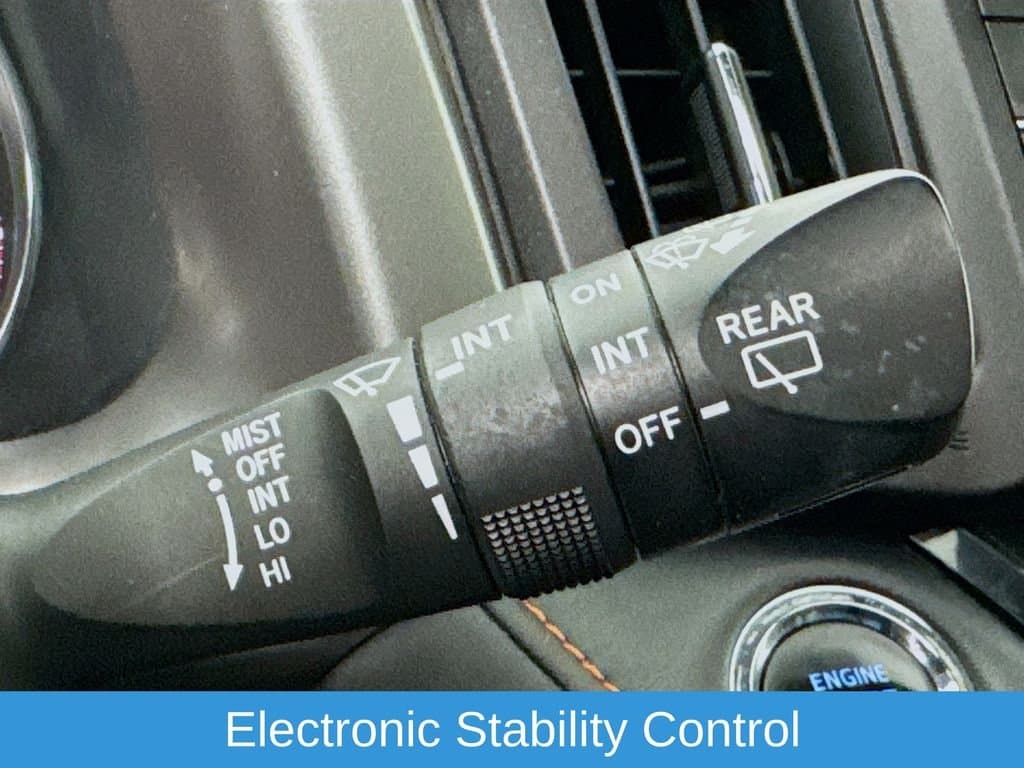 2016 TOYOTA RAV4 - Image 15