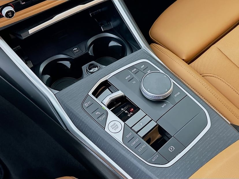 2026 BMW 3 Series - Image 15