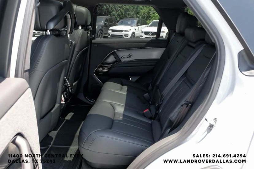 2026 Land Rover Range Rover Sport - Image 39
