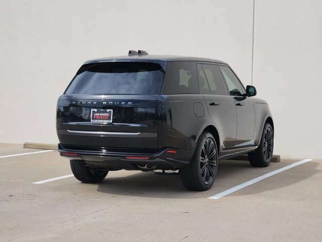 2026 Land Rover Range Rover - Image 4