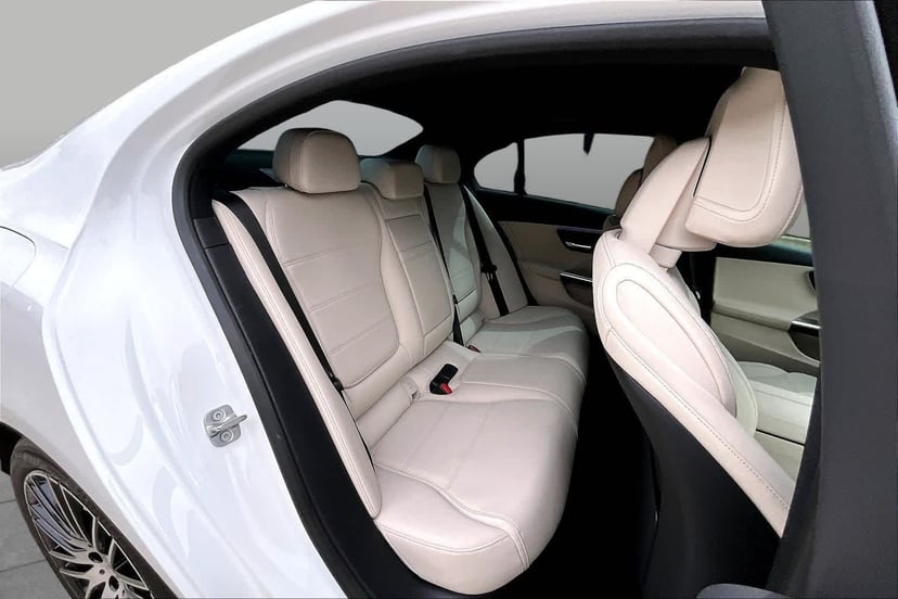 2026 Mercedes-Benz C 300 - Image 20