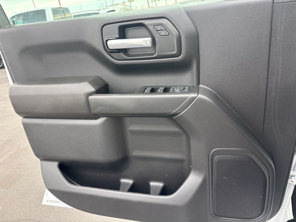 2025 Chevrolet Silverado 1500 - Image 20