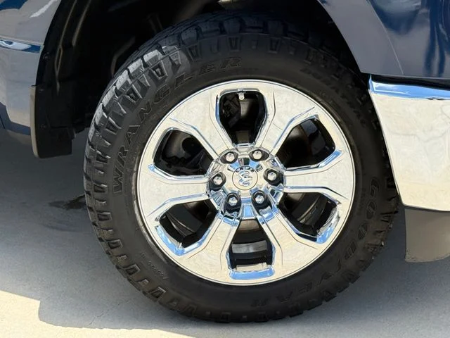 2021 Ram 1500 - Image 2