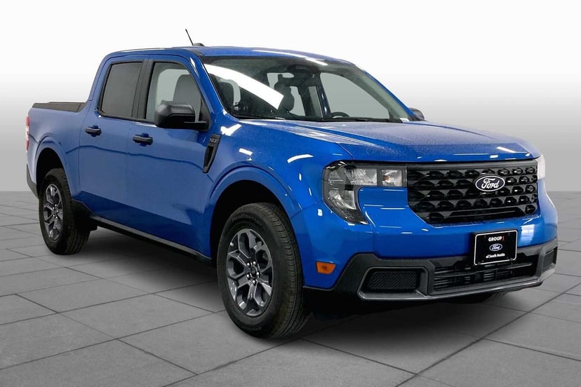 2025 Ford Maverick - Image 2