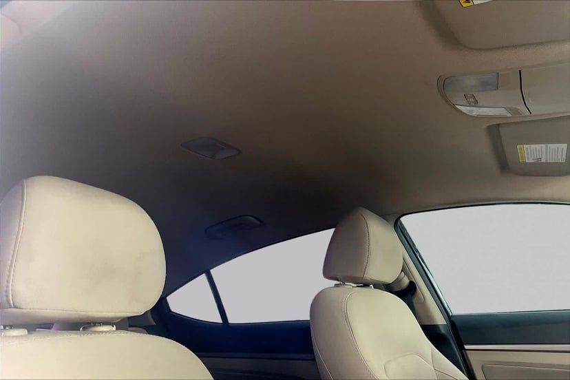 2017 Hyundai Elantra - Image 14