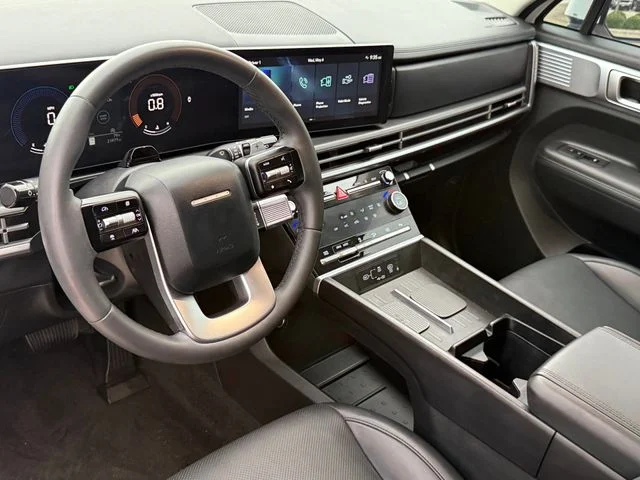 2024 Hyundai Santa Fe - Image 10