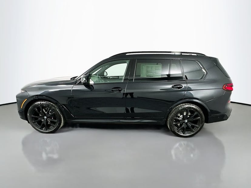 2026 BMW X7 - Image 8