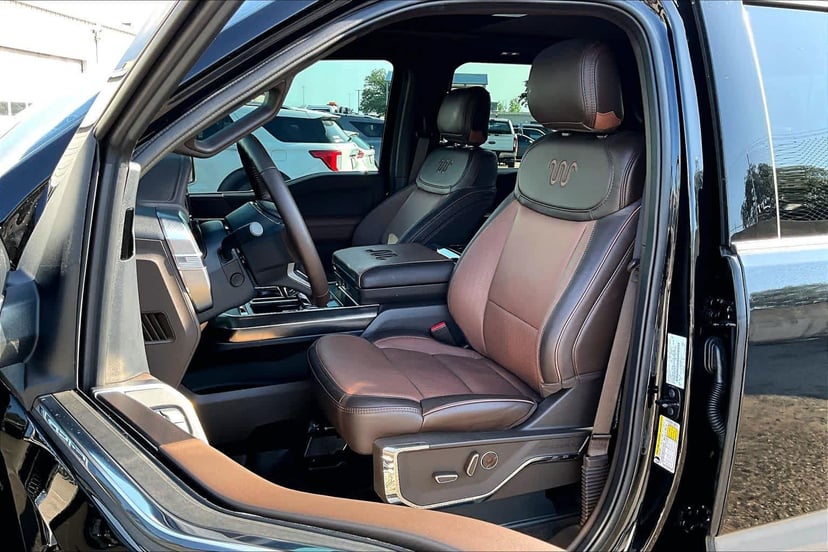 2025 Ford F-150 - Image 8