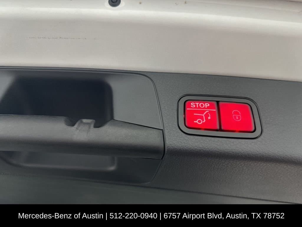 2025 MERCEDES-BENZ GLB - Image 27