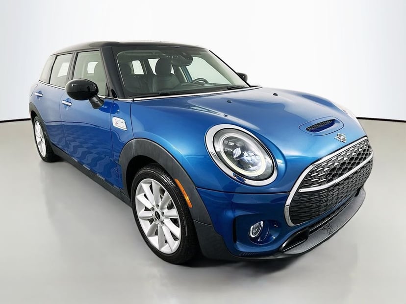 2022 MINI Cooper S Clubman - Image 1