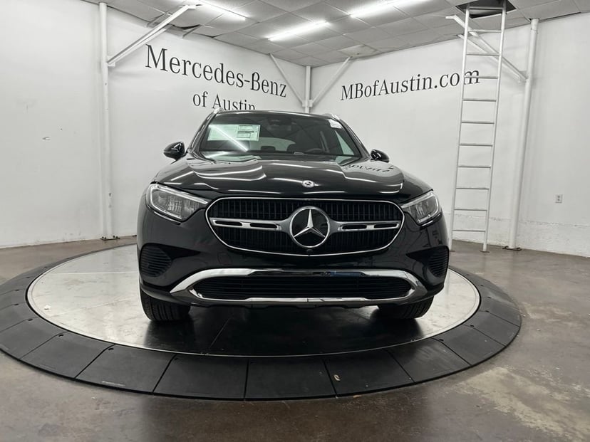 2026 Mercedes-Benz GLC - Image 2