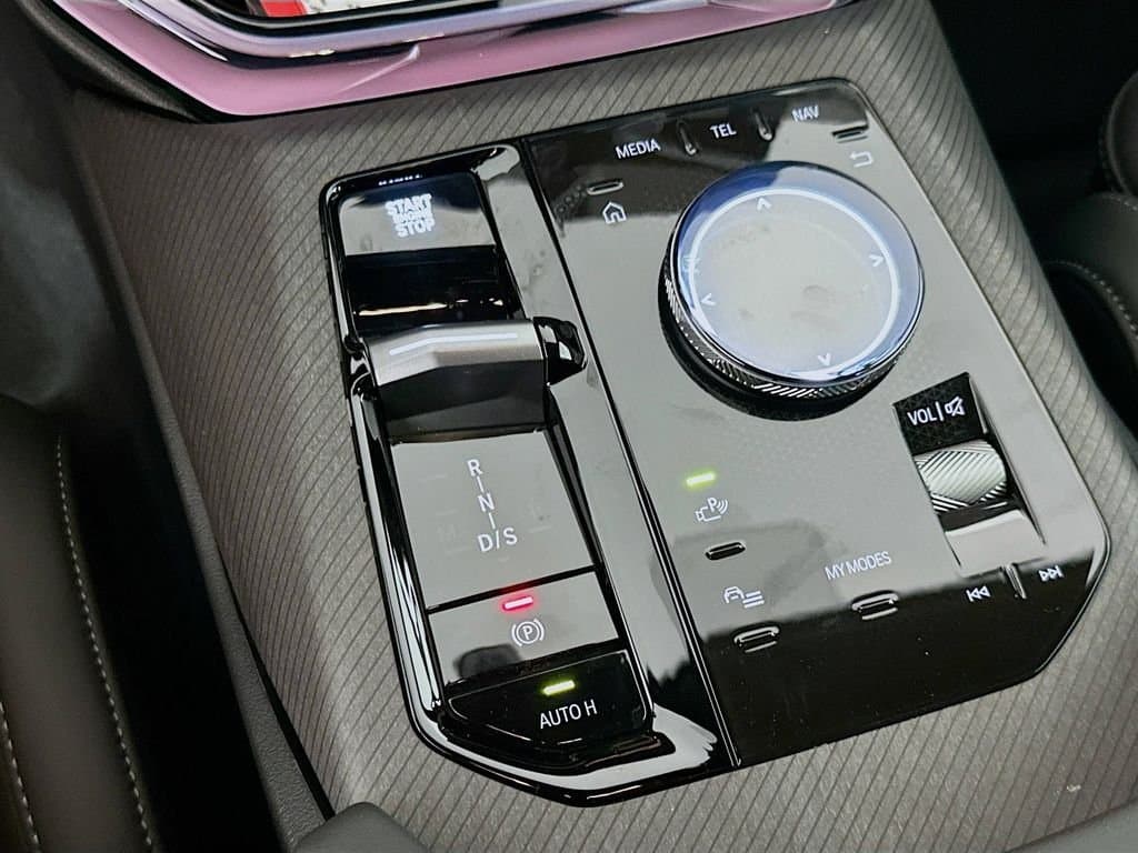 2026 BMW X3 - Image 15