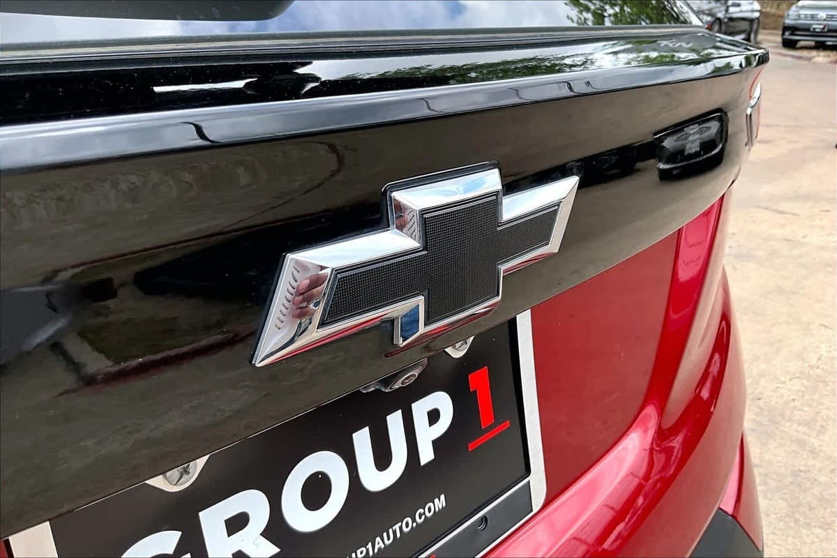 2023 Chevrolet Bolt EUV - Image 9