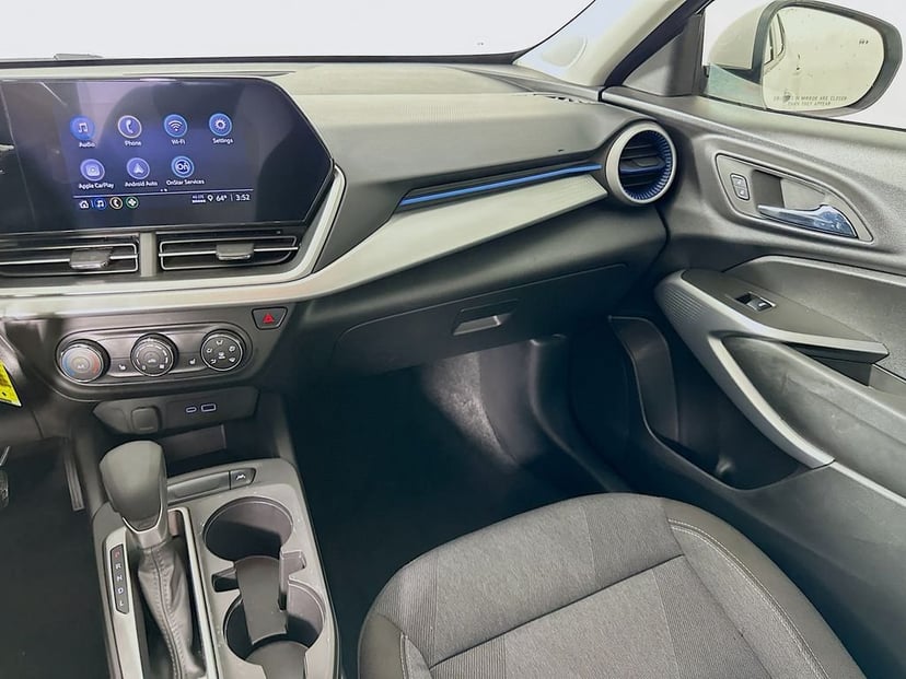 2025 Chevrolet Trax - Image 22