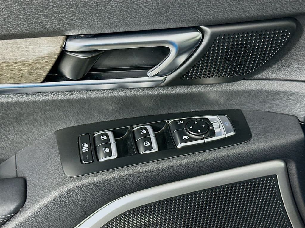 2021 Kia Telluride - Image 18